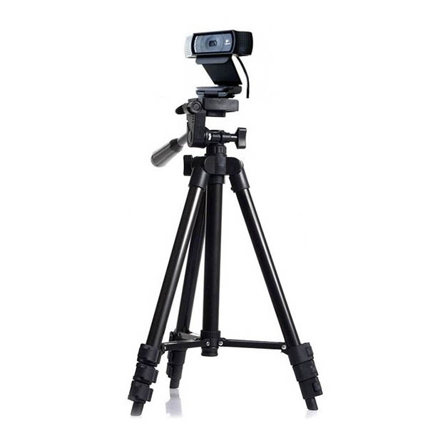 logitech webcam with tripod